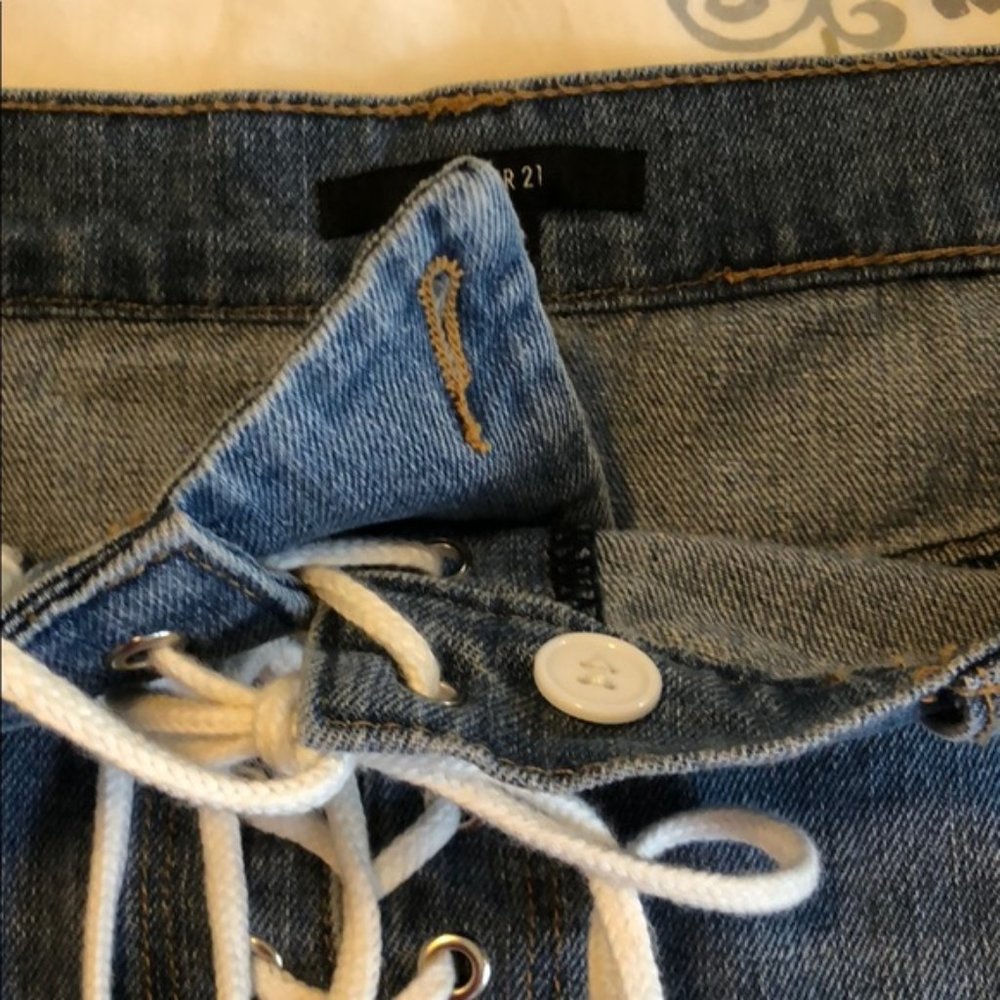 FOREVER 21 Rope Lace-Up Denim Mini Skirt EUC - Picture 5 of 10